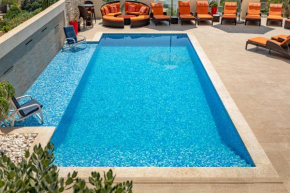 Ringway Villa